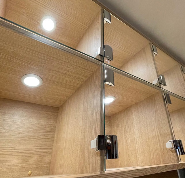 2 stk. kompakt magnetisk snaplås, inkl. bordplade, overflade: brun, 25 mm (63/64"), ML-30SBR. Pladsbesparende push-to-open døråbner til møbeldøre, skabslåger og meget mere, af Sugatsune / LAMP® (Japan) - Billede 5